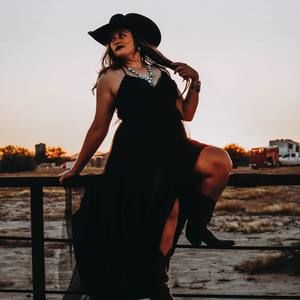 Meet your Posher, Stephani